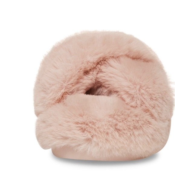 Steve Madden Women’s Faux Fur Criss Cross Slipper Fluffy Slide - Picture 4 of 7